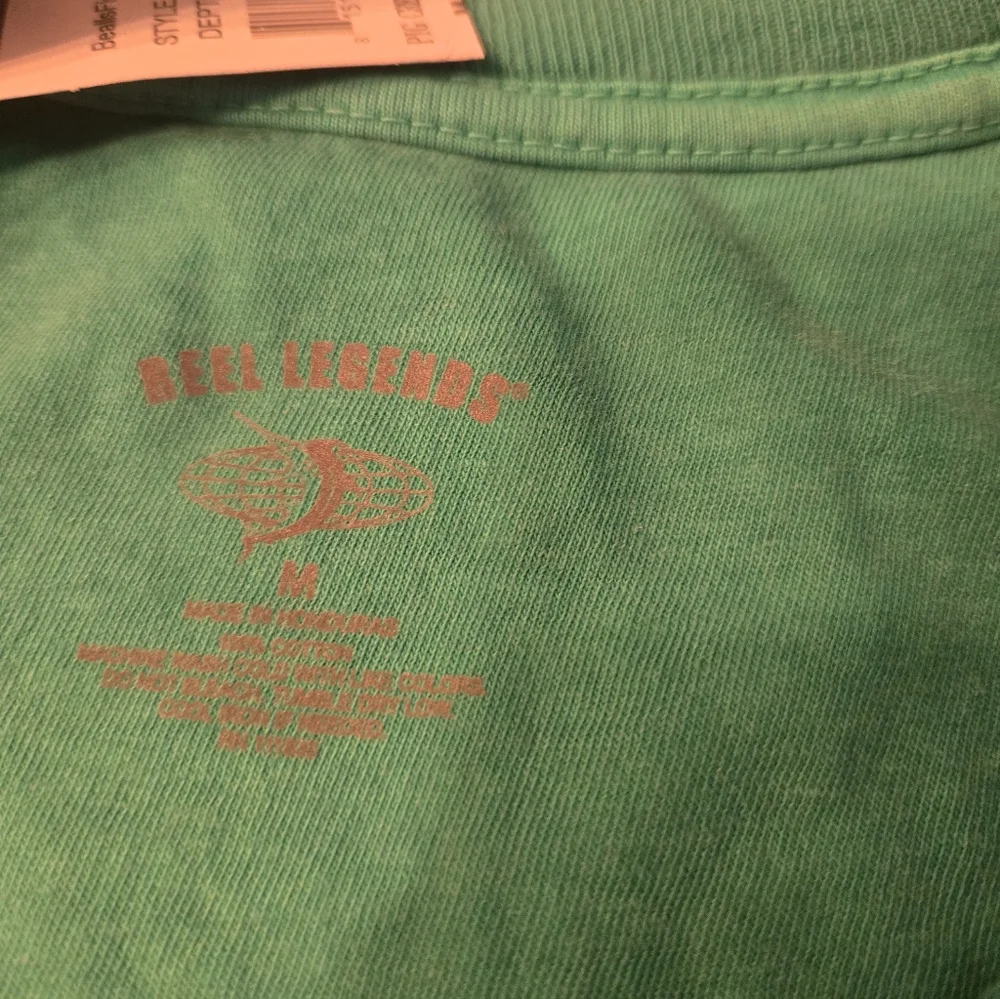 Men's Sz M Green Pocket T-Shirt Reel Legends Pigment Wash New - Picture 4 of 5